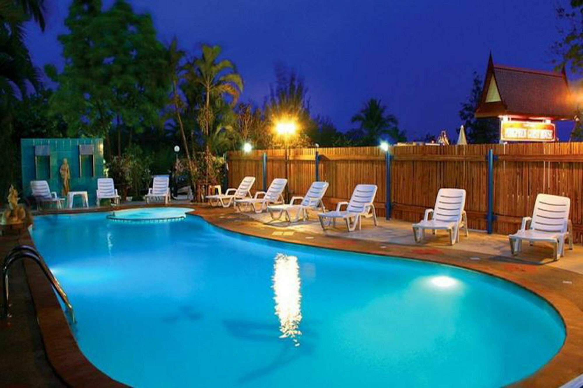 Pongphen Guesthouse - Sha Plus Certified Kanchanaburi Dış mekan fotoğraf